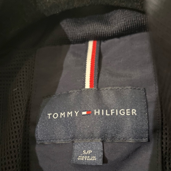 Men’s small Tommy Hilfiger bomber jacket. Good condition. - Picture 6 of 8